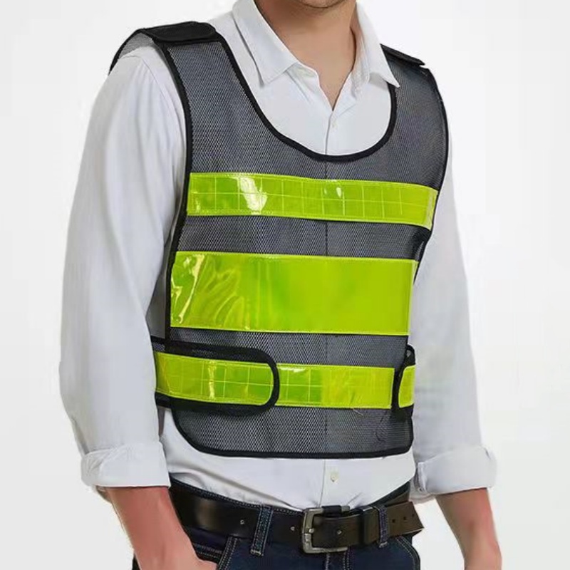 Gilet de sécurité nocturne à b - Cycling Commuter Jacket avis et prix